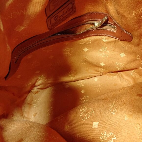 (L3) MCM Shoulder Bag Brown PVC - Picture 6 of 9